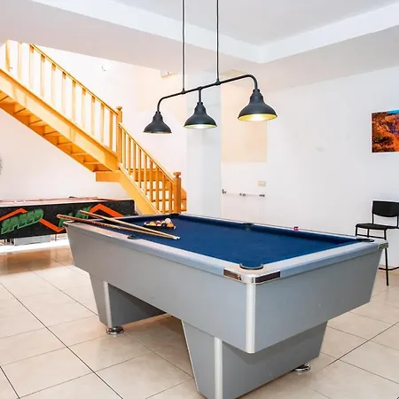 22 Sea Views, Pool,games,hot Tub, Office With Computer+ Wifi * Коста Бланка