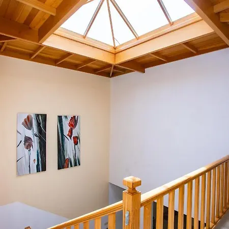 22 Sea Views, Pool,games,hot Tub, Office With Computer+ Wifi Villa *